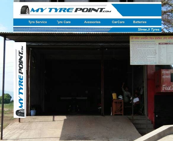 Tyre store in Ultra Modern Tyre Retail Outlet Taloda Nandurbar